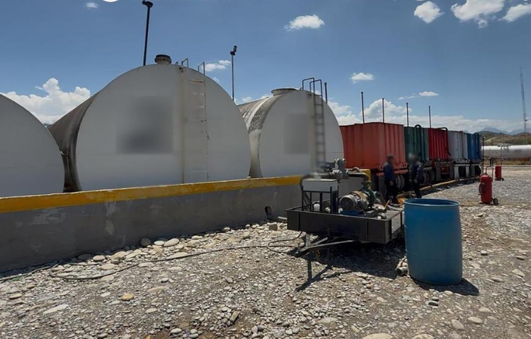 Decomisan más de un millón de litros de hidrocarburo en operativo histórico en Allende