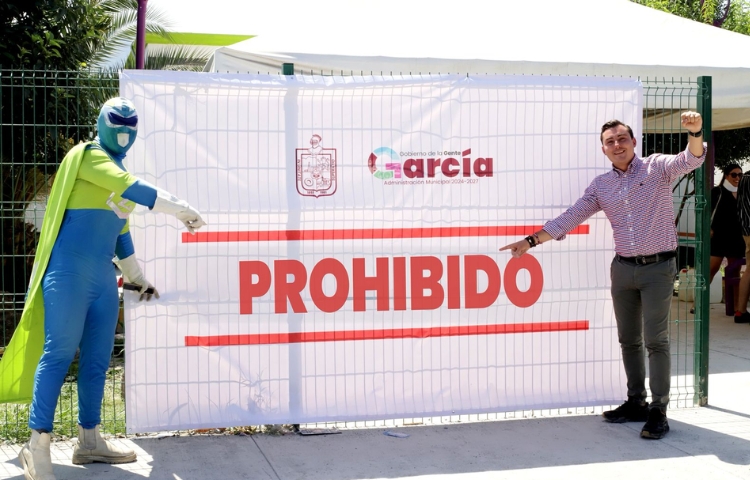 El alcalde de García prohíbe la palabra con “P” en su municipio.