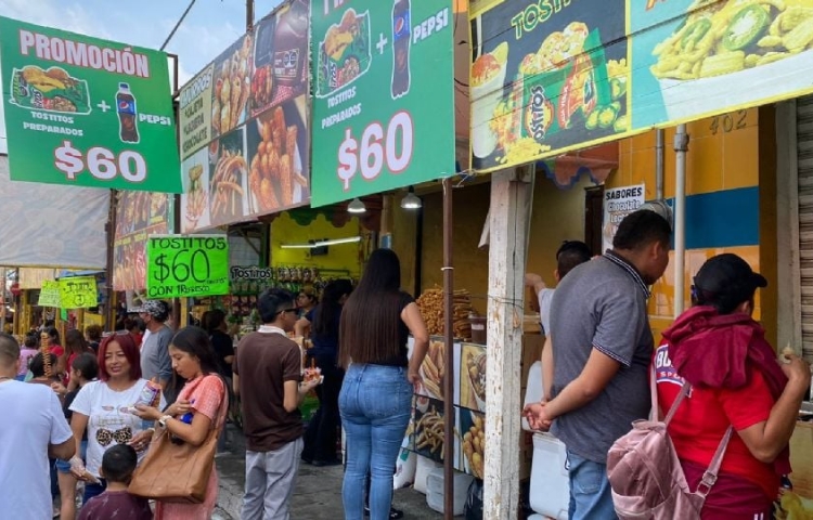 Esperan puesteros de la Basílica de Guadalupe repunte en ventas