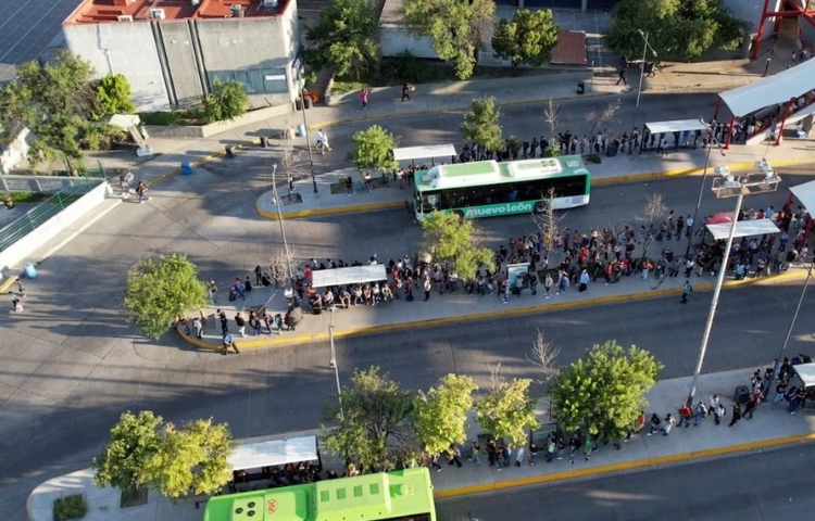 Analizan alza en cifras de robos en camiones urbanos